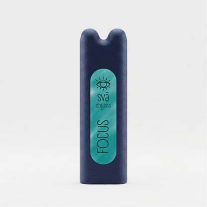 svā dhyana (Focus) essential oil inhaler by svāroma on a white background, a pocket-sized inhaler for focused work