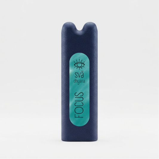 svā dhyana (Focus) essential oil inhaler by svāroma on a white background, a pocket-sized inhaler for focused work